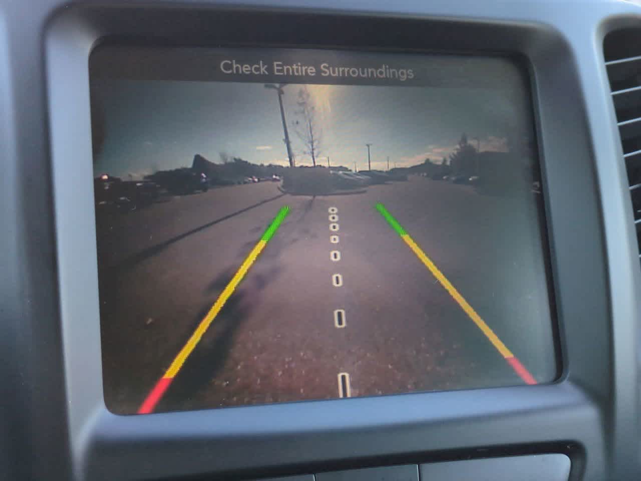 Thumbnail: 2015 Jeep Cherokee - 19