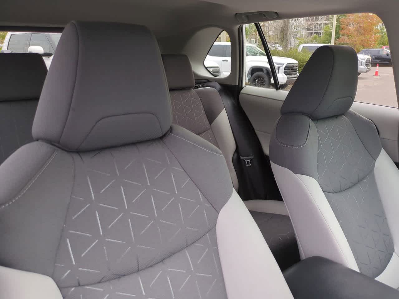 Thumbnail: 2025 Toyota RAV4 - 7