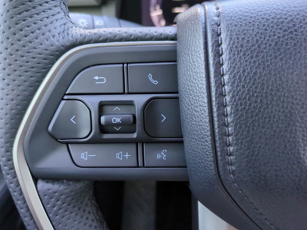 Thumbnail: 2025 Toyota Tacoma - 24