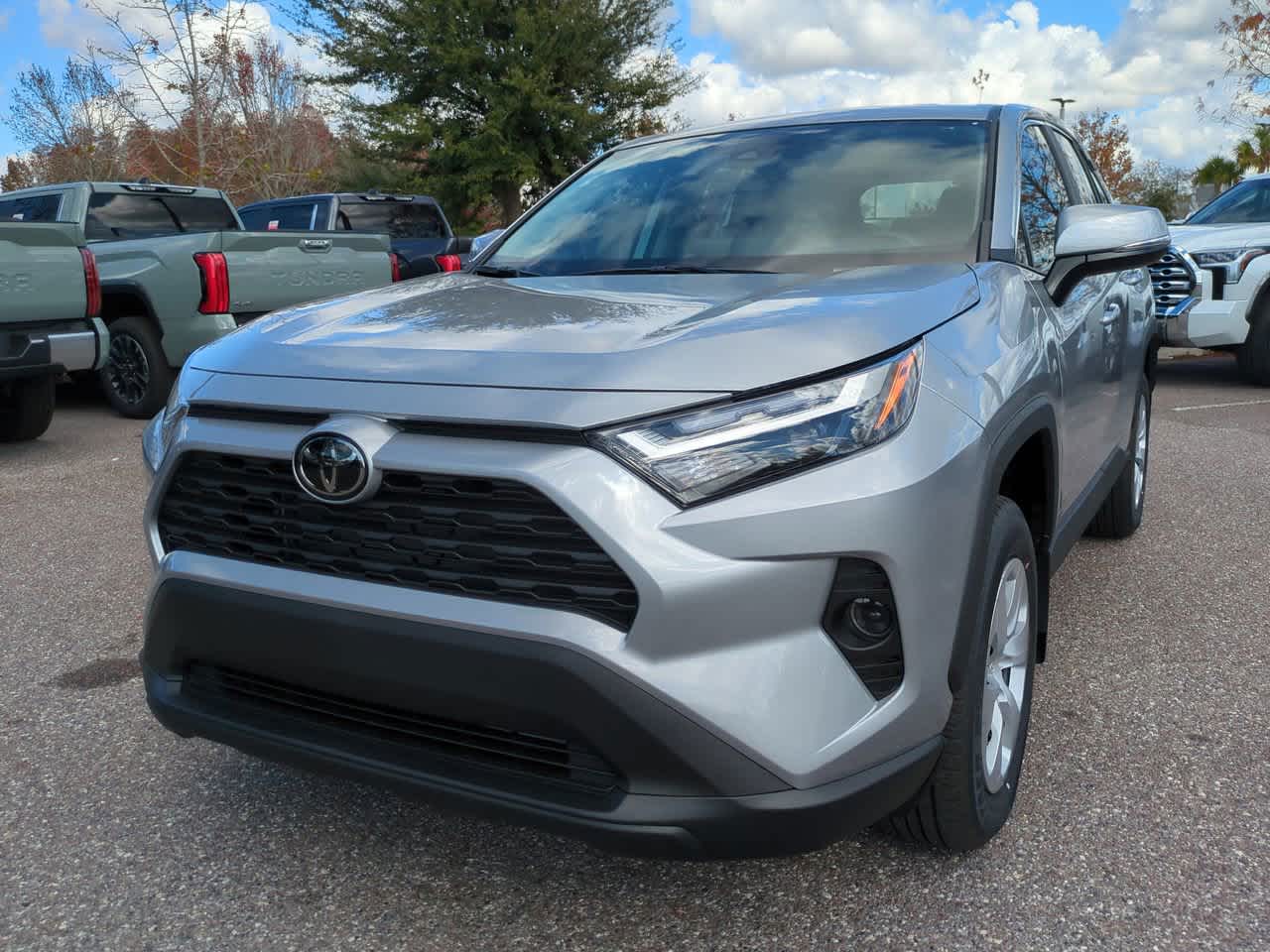 Thumbnail: 2025 Toyota RAV4 - 2
