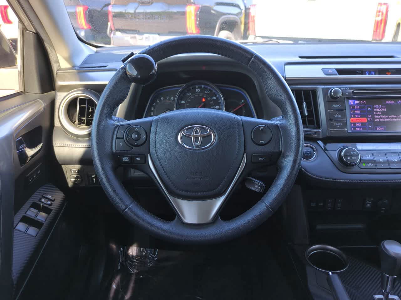 Thumbnail: 2013 Toyota RAV4 - 15