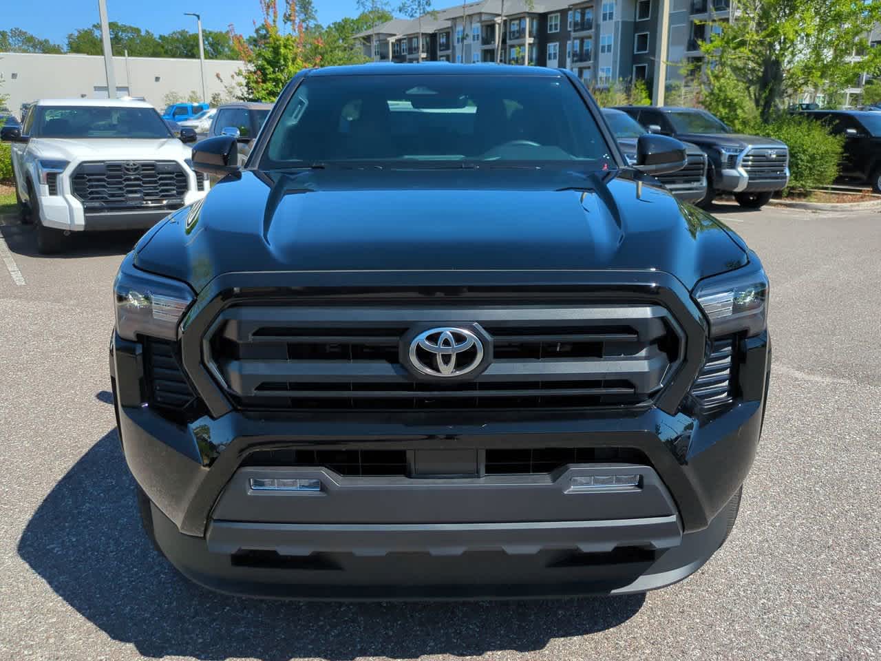 Thumbnail: 2025 Toyota Tacoma - 9