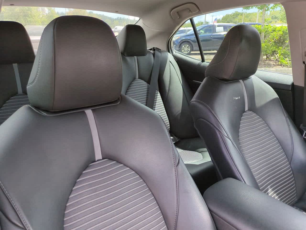 Thumbnail: 2018 Toyota Camry - 7