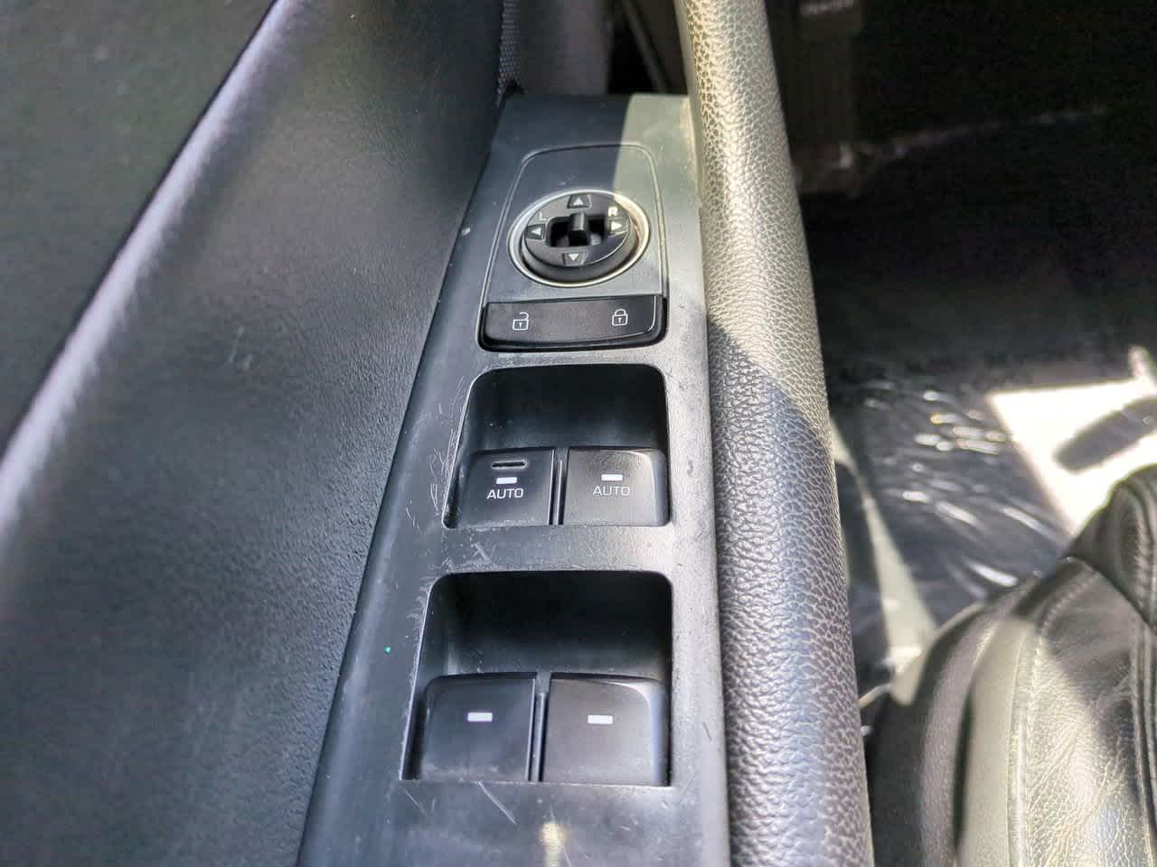 2018 Hyundai Sonata Sport 16