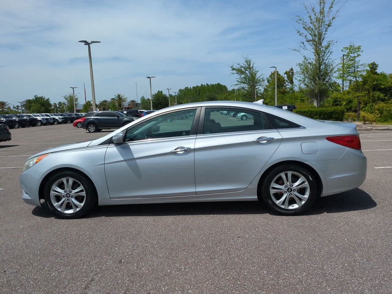 2011 Hyundai Sonata Limited 3