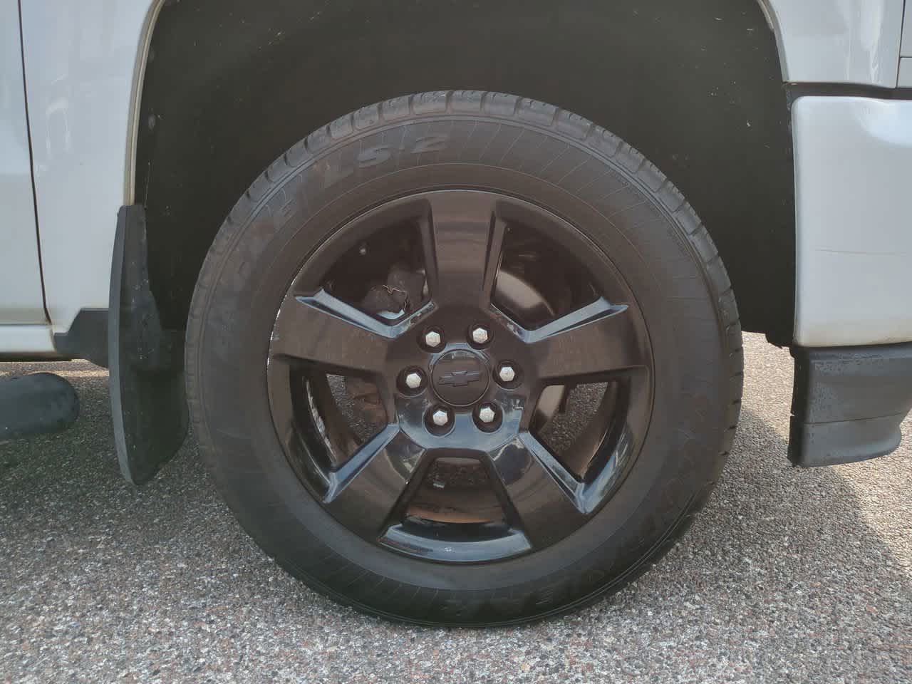 Thumbnail: 2017 Chevrolet Silverado 1500 - 11