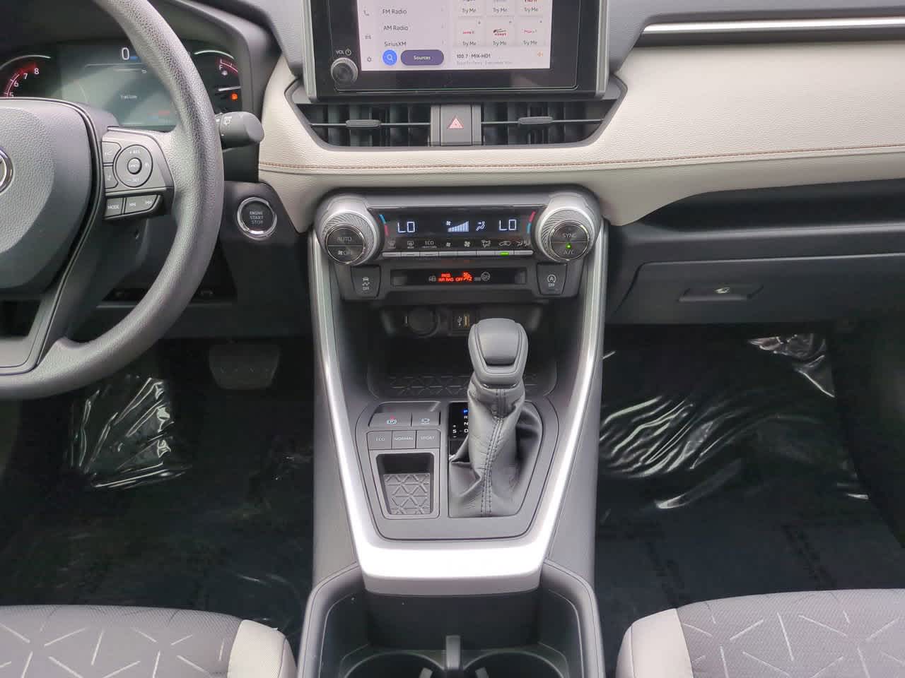 Thumbnail: 2025 Toyota RAV4 - 18