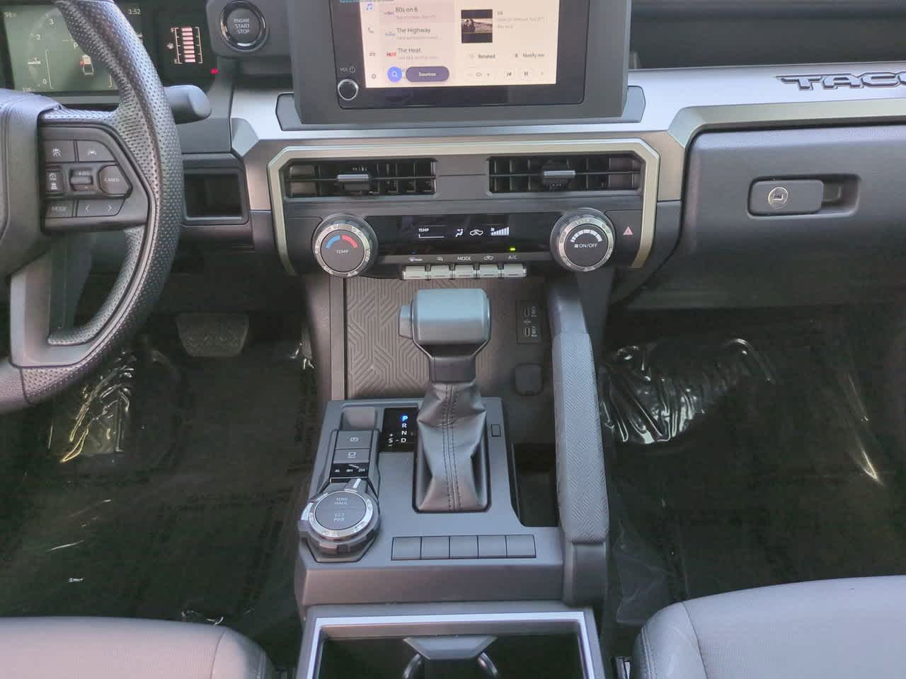 Thumbnail: 2025 Toyota Tacoma - 18