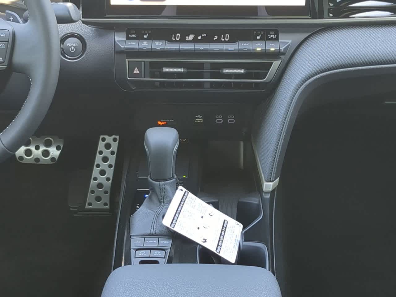 Thumbnail: 2025 Toyota Camry - 18