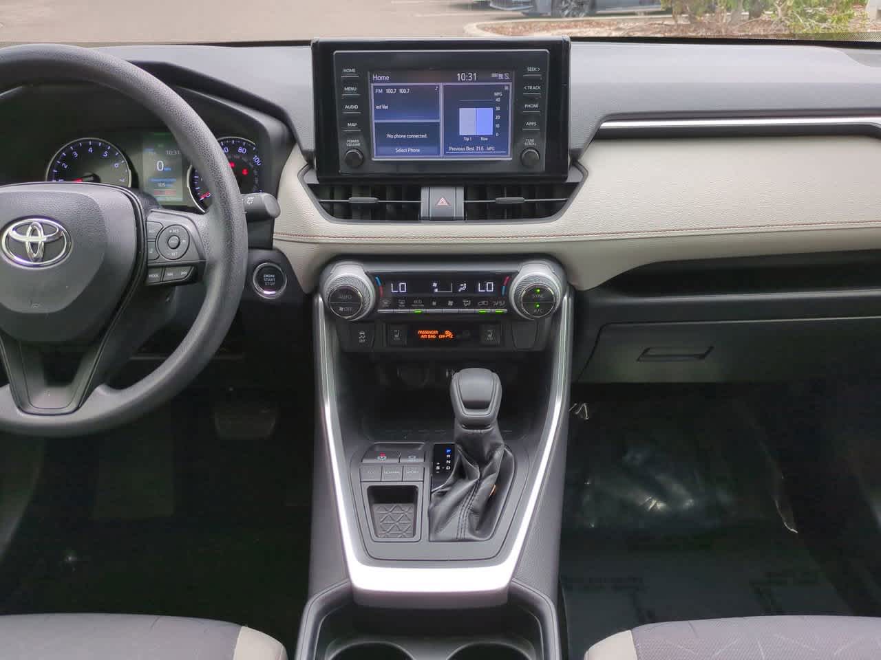 Thumbnail: 2019 Toyota RAV4 - 18