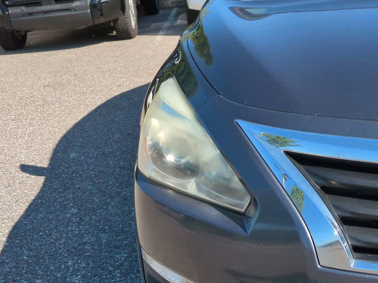 Thumbnail: 2013 Nissan Altima - 9