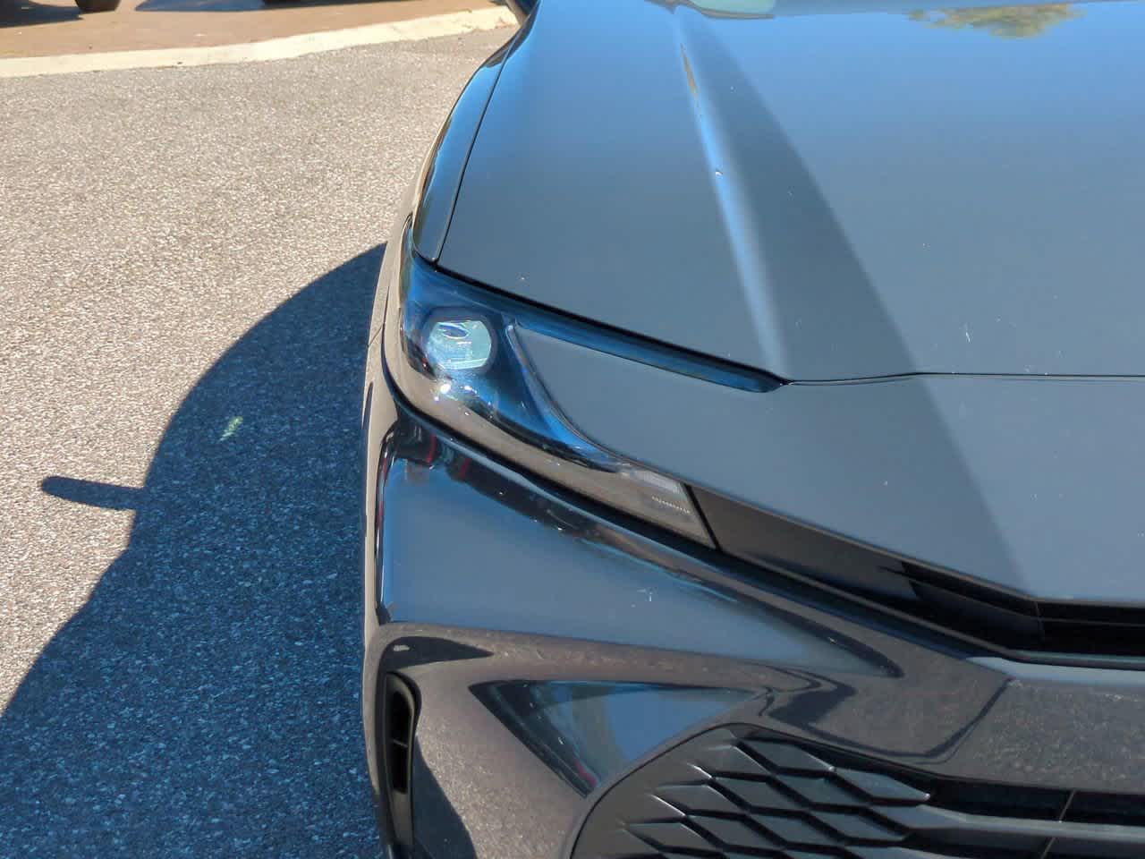 Thumbnail: 2025 Toyota Camry - 10