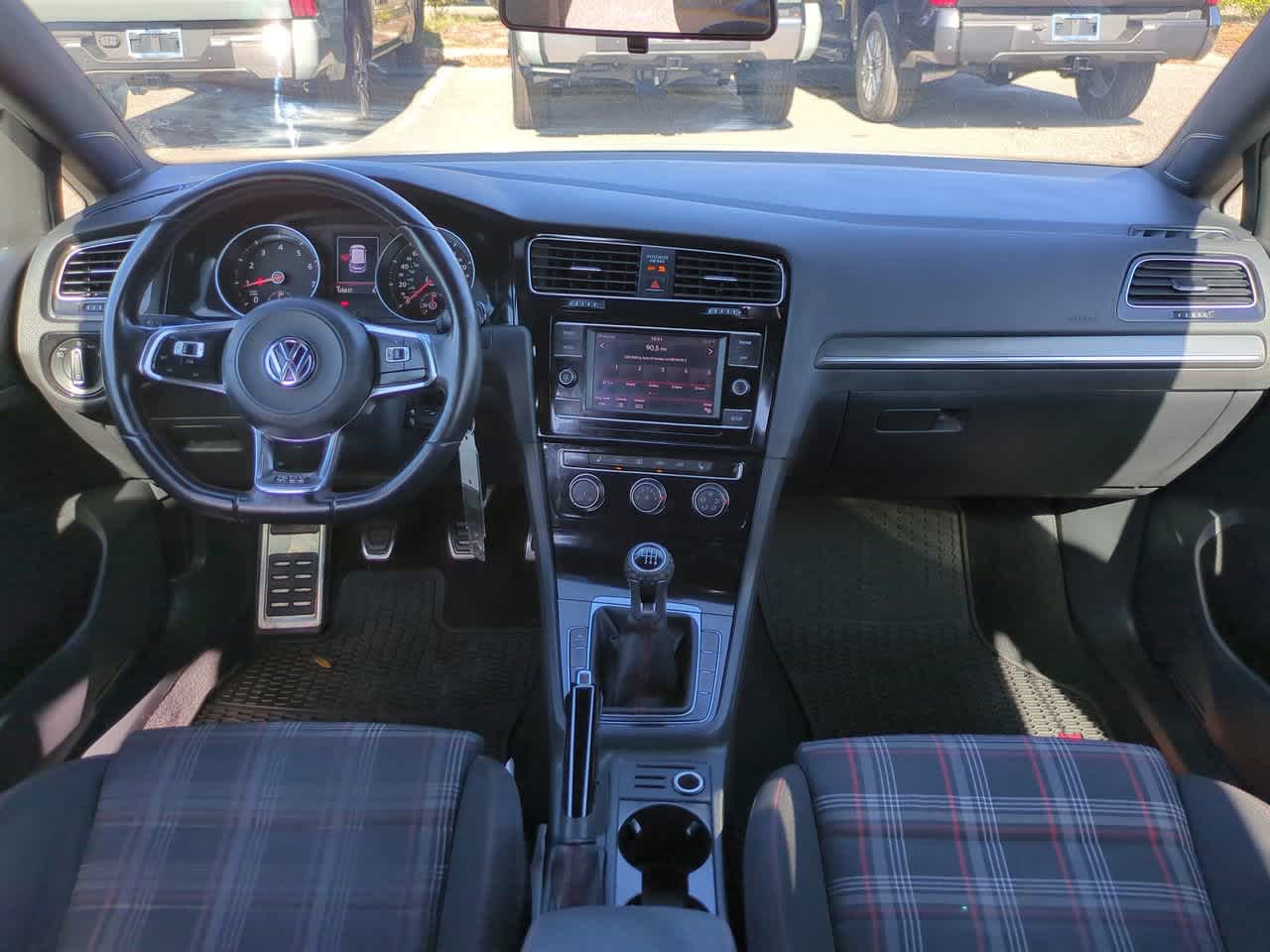 Thumbnail: 2018 Volkswagen Golf - 13