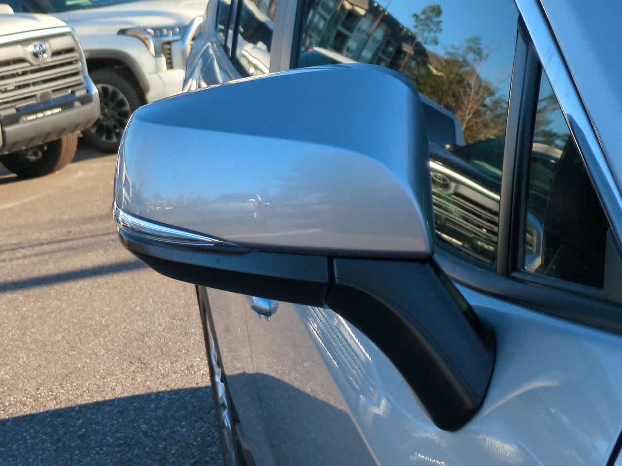 Thumbnail: 2025 Toyota RAV4 - 12