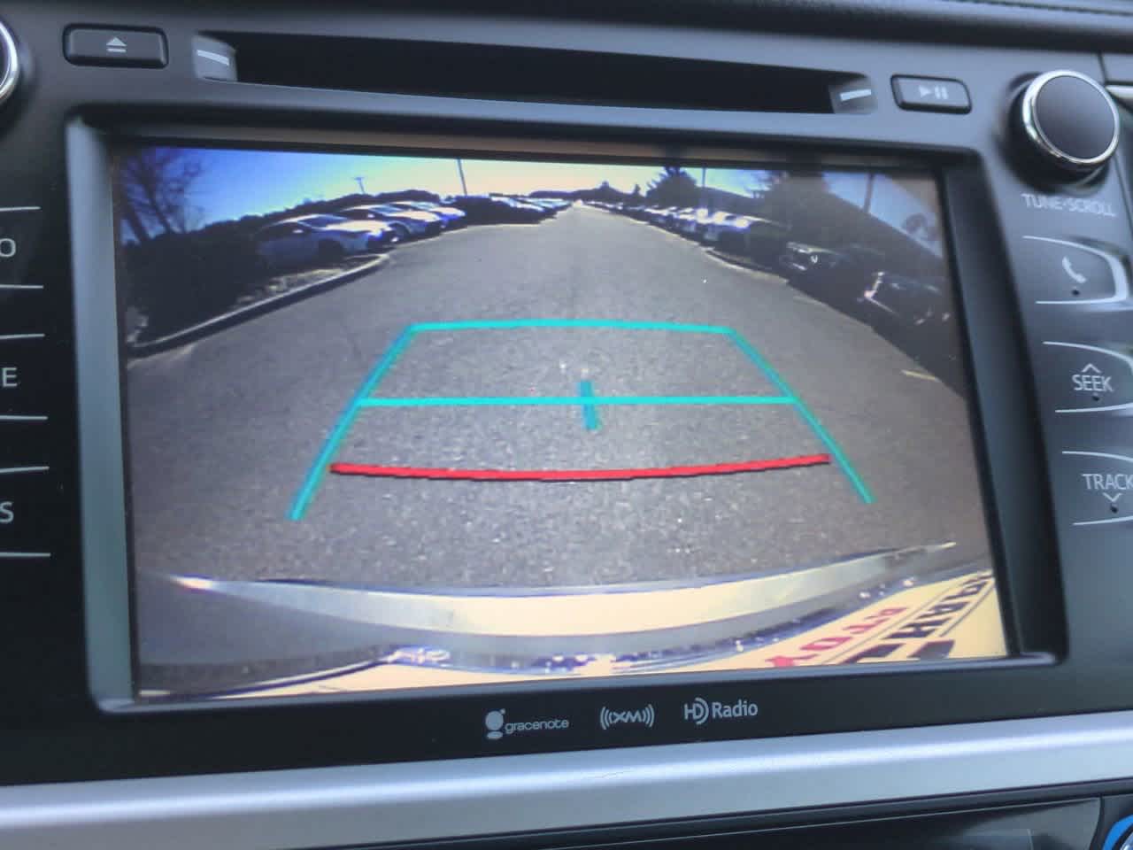 Thumbnail: 2019 Toyota Highlander - 19