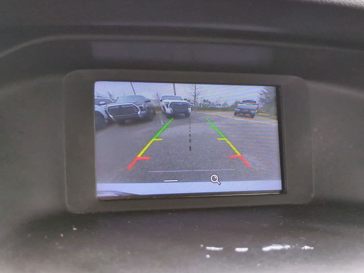 Thumbnail: 2017 Ford Focus - 19