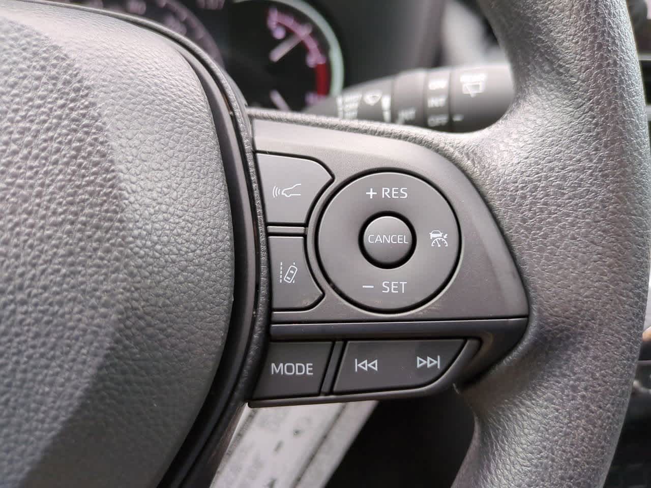 Thumbnail: 2025 Toyota RAV4 - 24