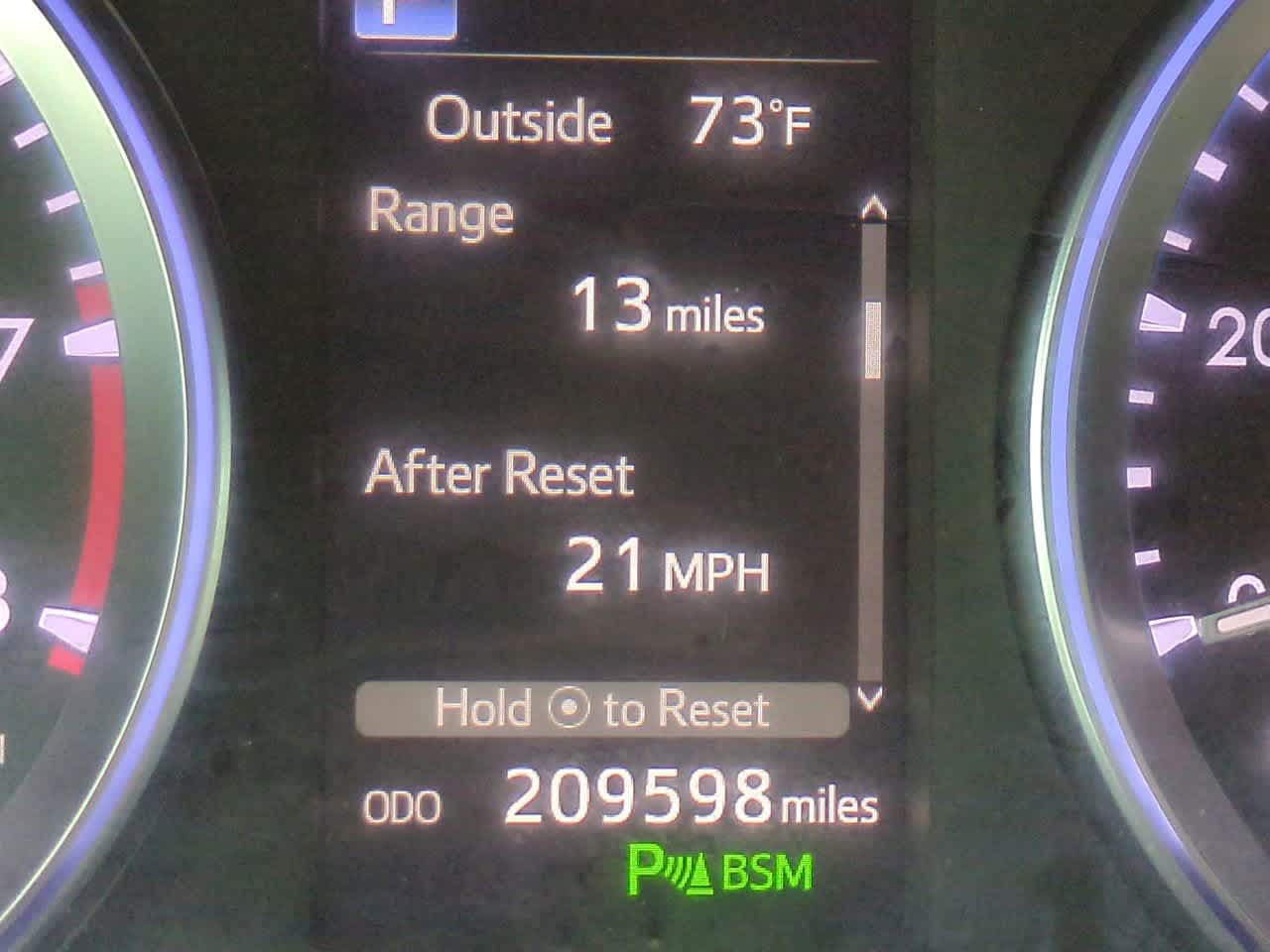 Thumbnail: 2017 Toyota Highlander - 27