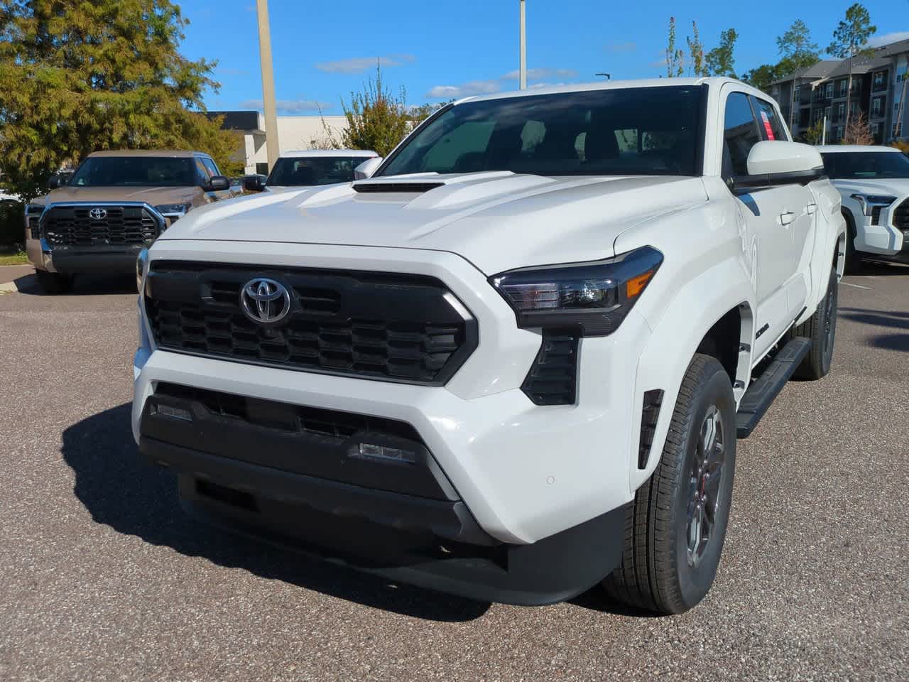 Thumbnail: 2025 Toyota Tacoma - 2