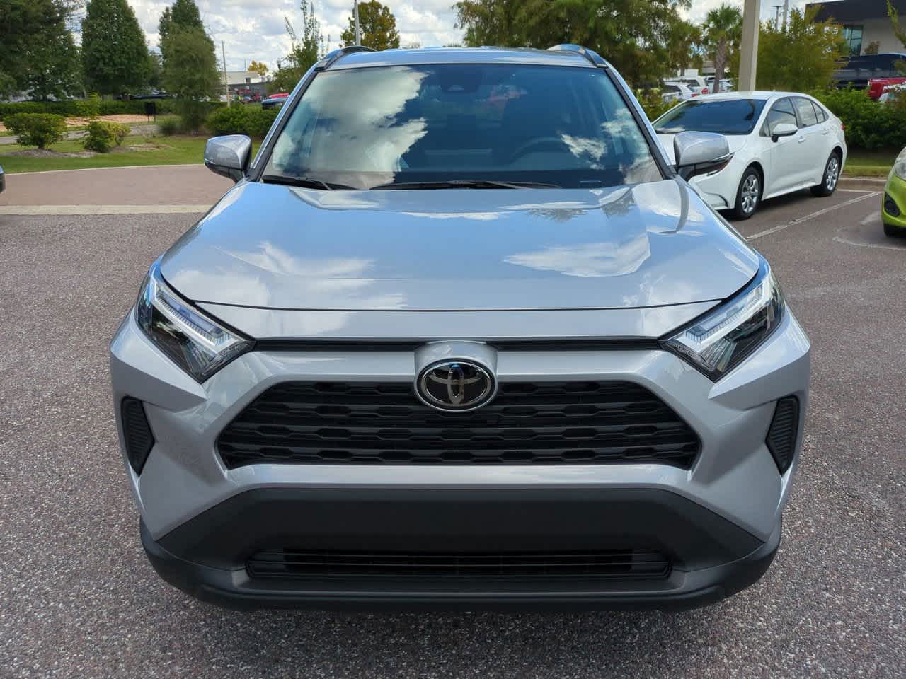 Thumbnail: 2025 Toyota RAV4 - 9