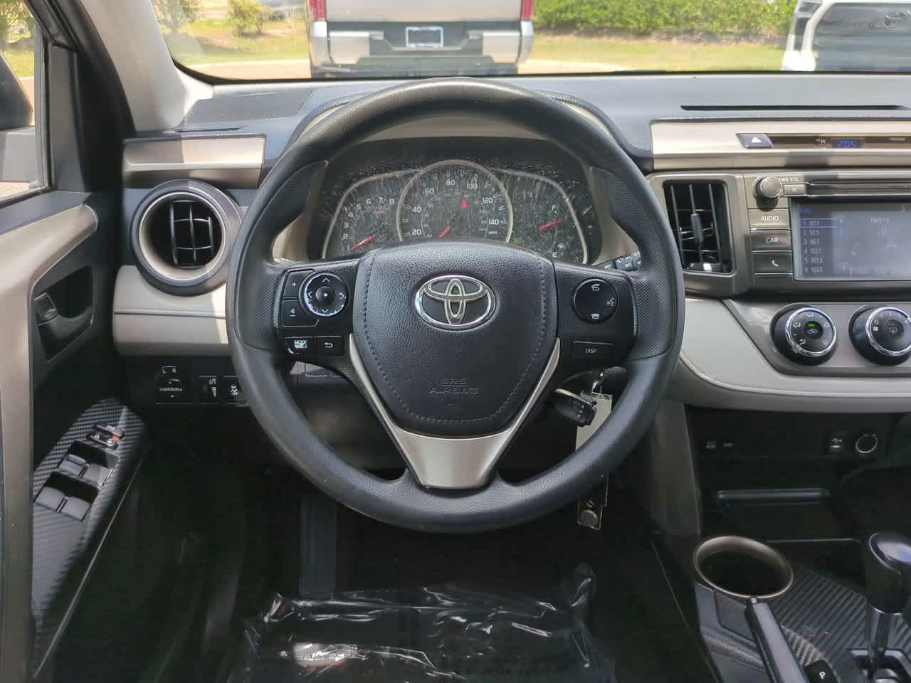Thumbnail: 2014 Toyota RAV4 - 15