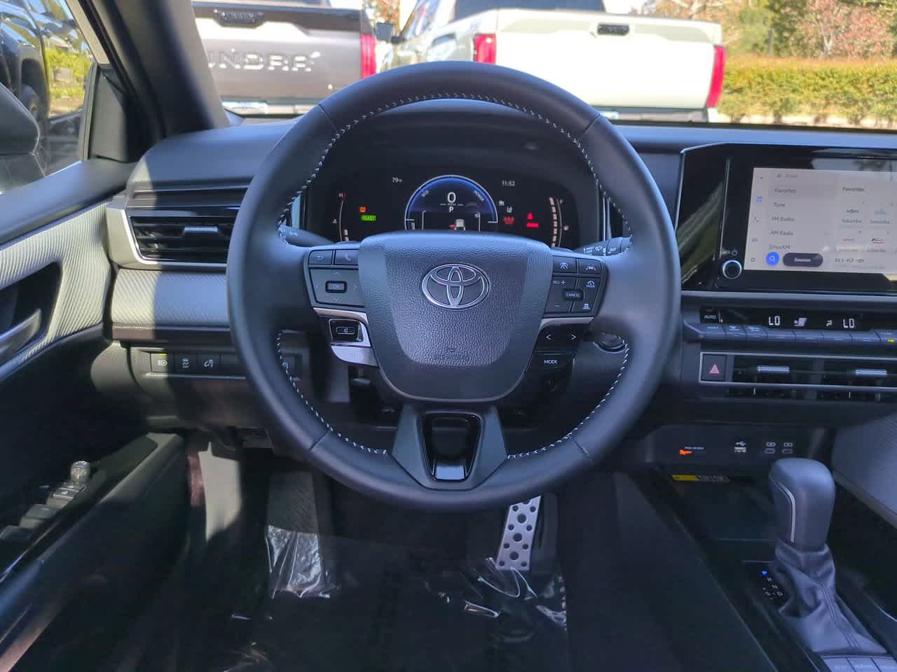 Thumbnail: 2025 Toyota Camry - 15