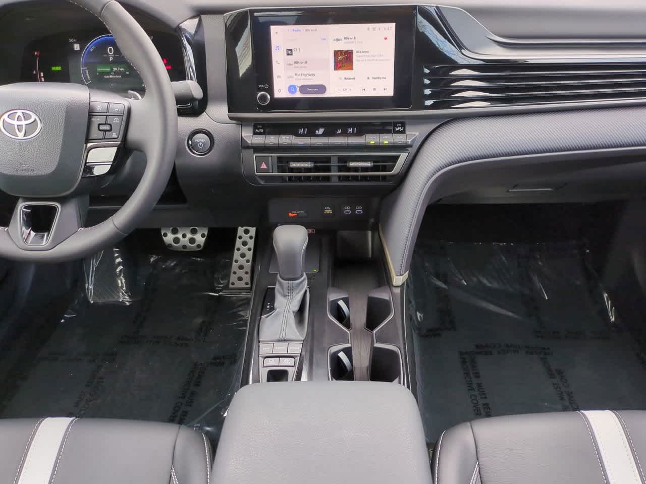 Thumbnail: 2025 Toyota Camry - 18