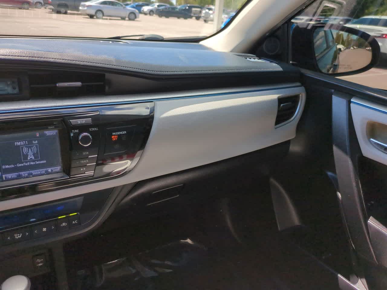 Thumbnail: 2016 Toyota Corolla - 11