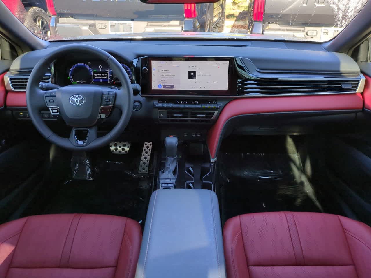 Thumbnail: 2025 Toyota Camry - 14