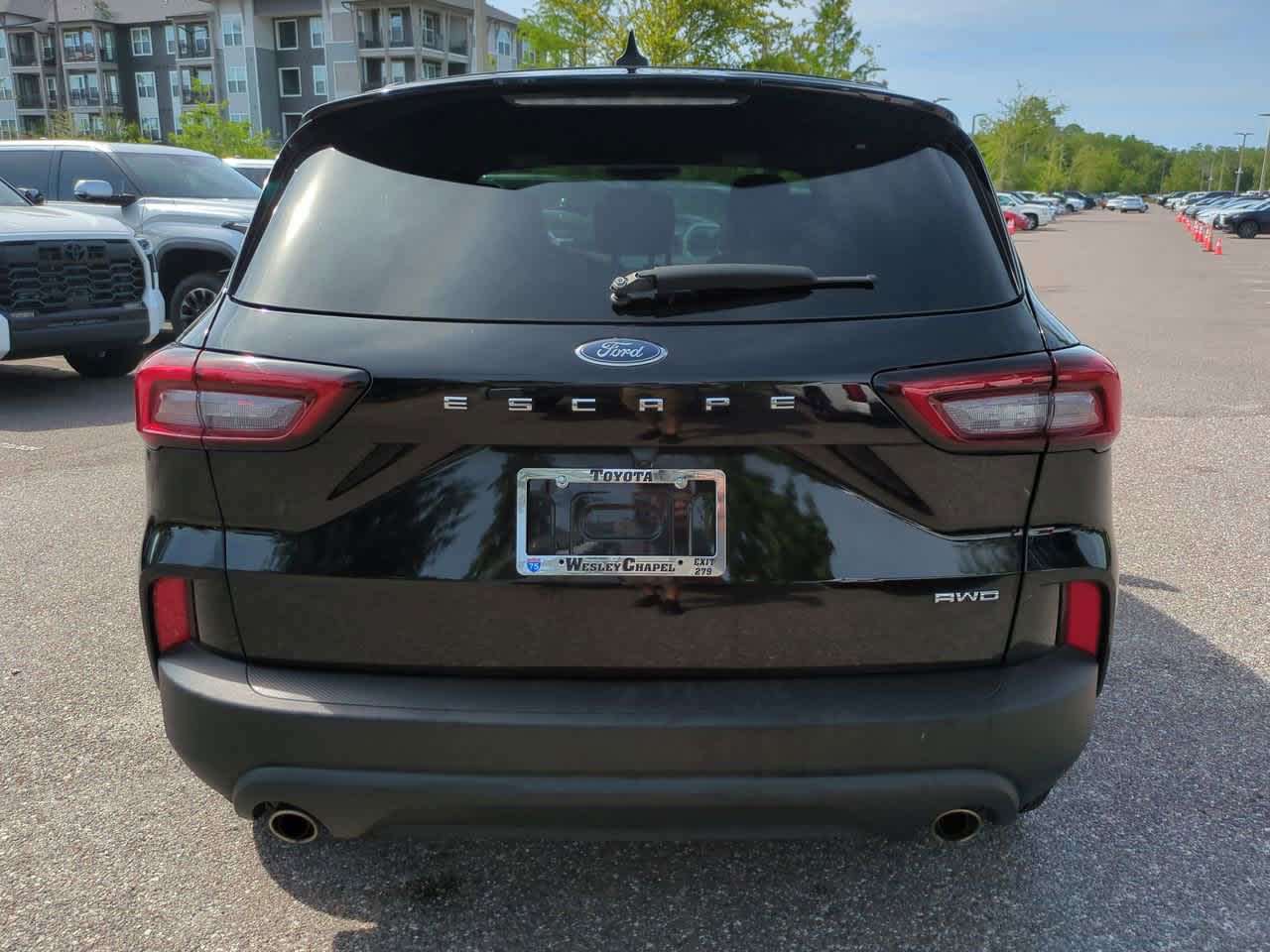 Thumbnail: 2025 Ford Escape - 5