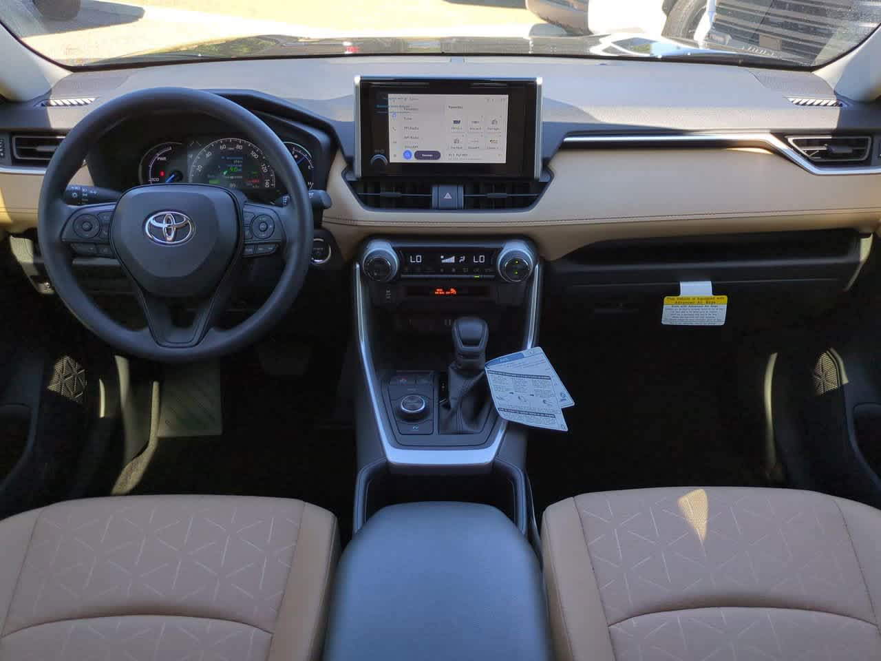 Thumbnail: 2025 Toyota RAV4 - 14