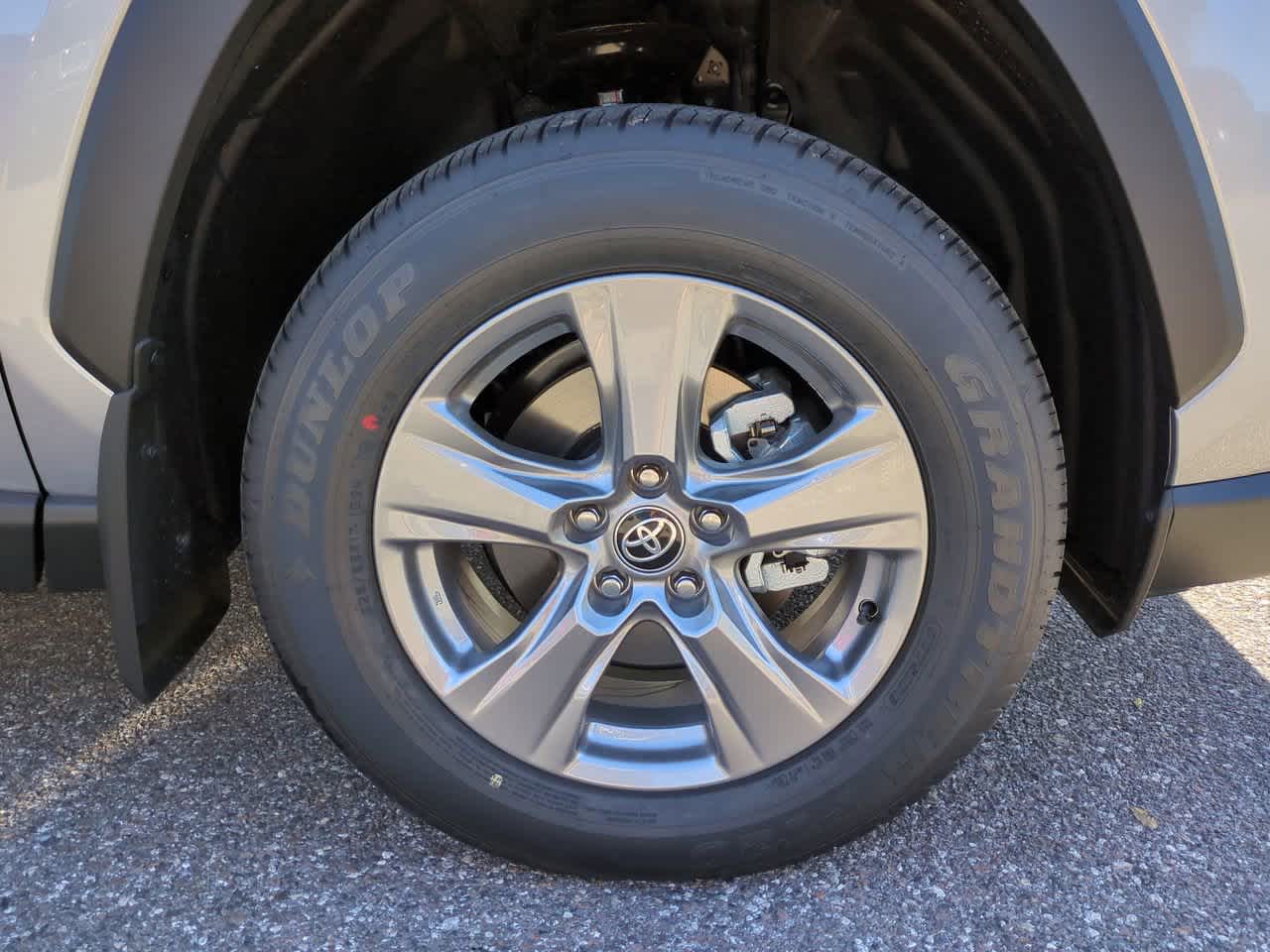 Thumbnail: 2025 Toyota RAV4 - 11