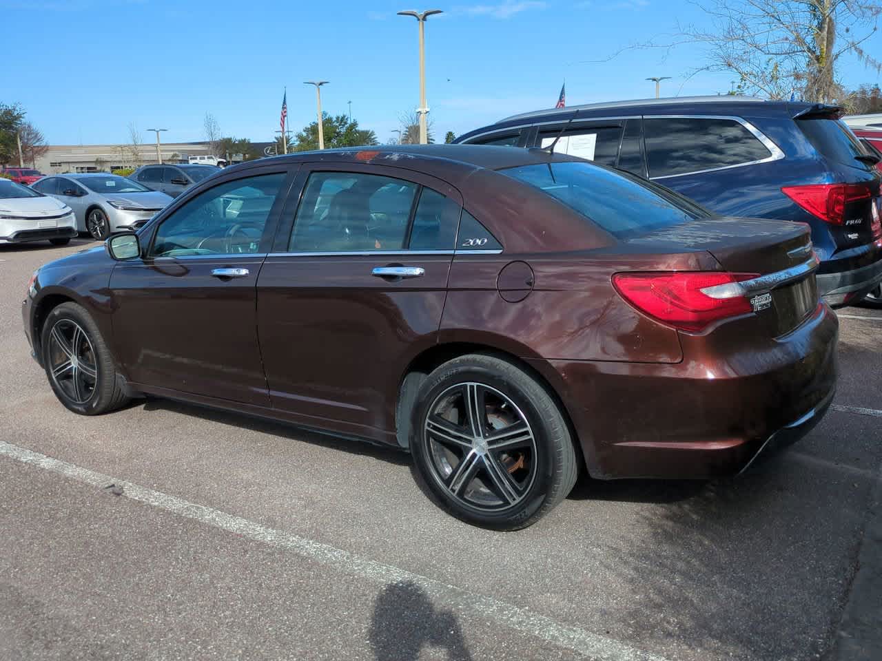 Thumbnail: 2012 Chrysler 200 - 4