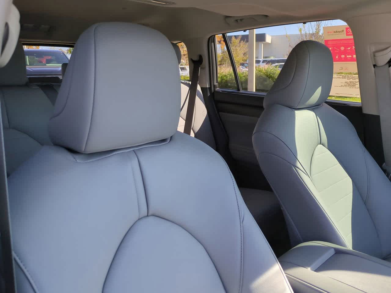 Thumbnail: 2026 Toyota Highlander - 7