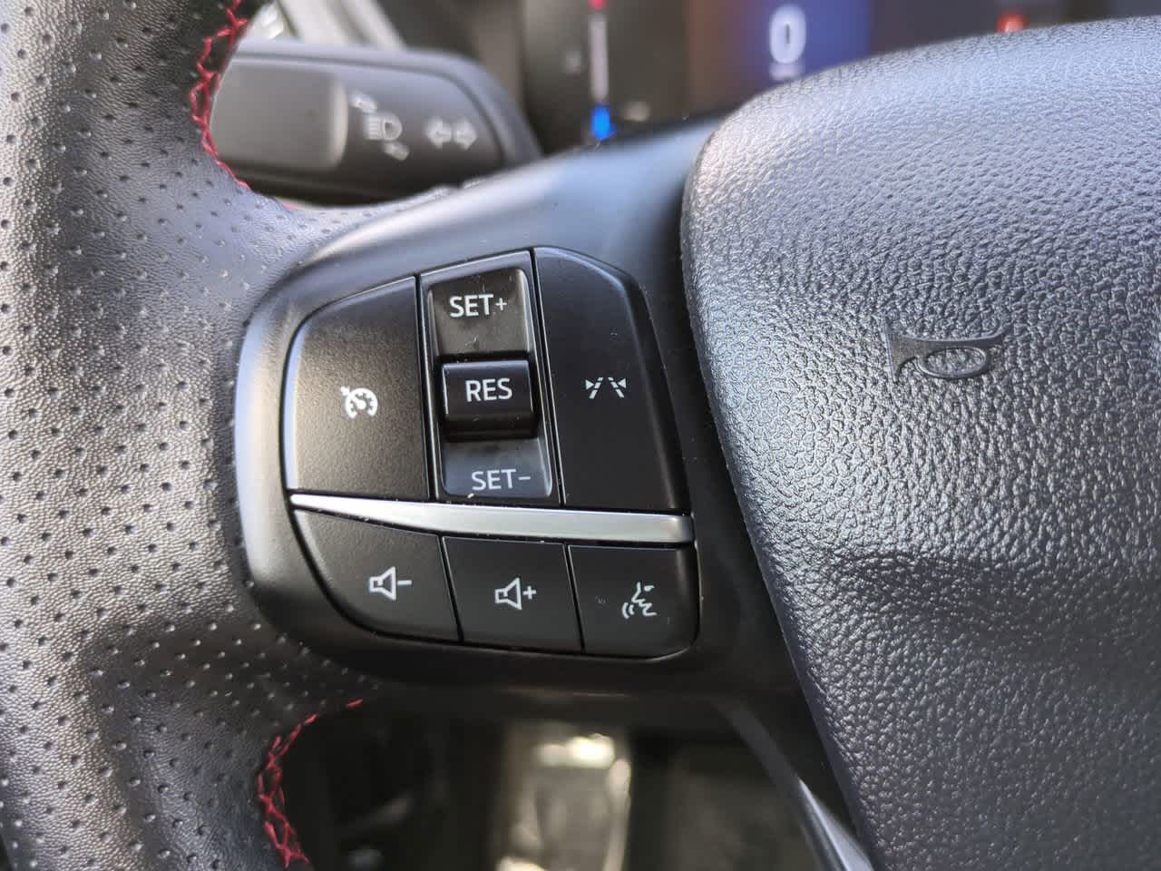 Thumbnail: 2025 Ford Escape - 22