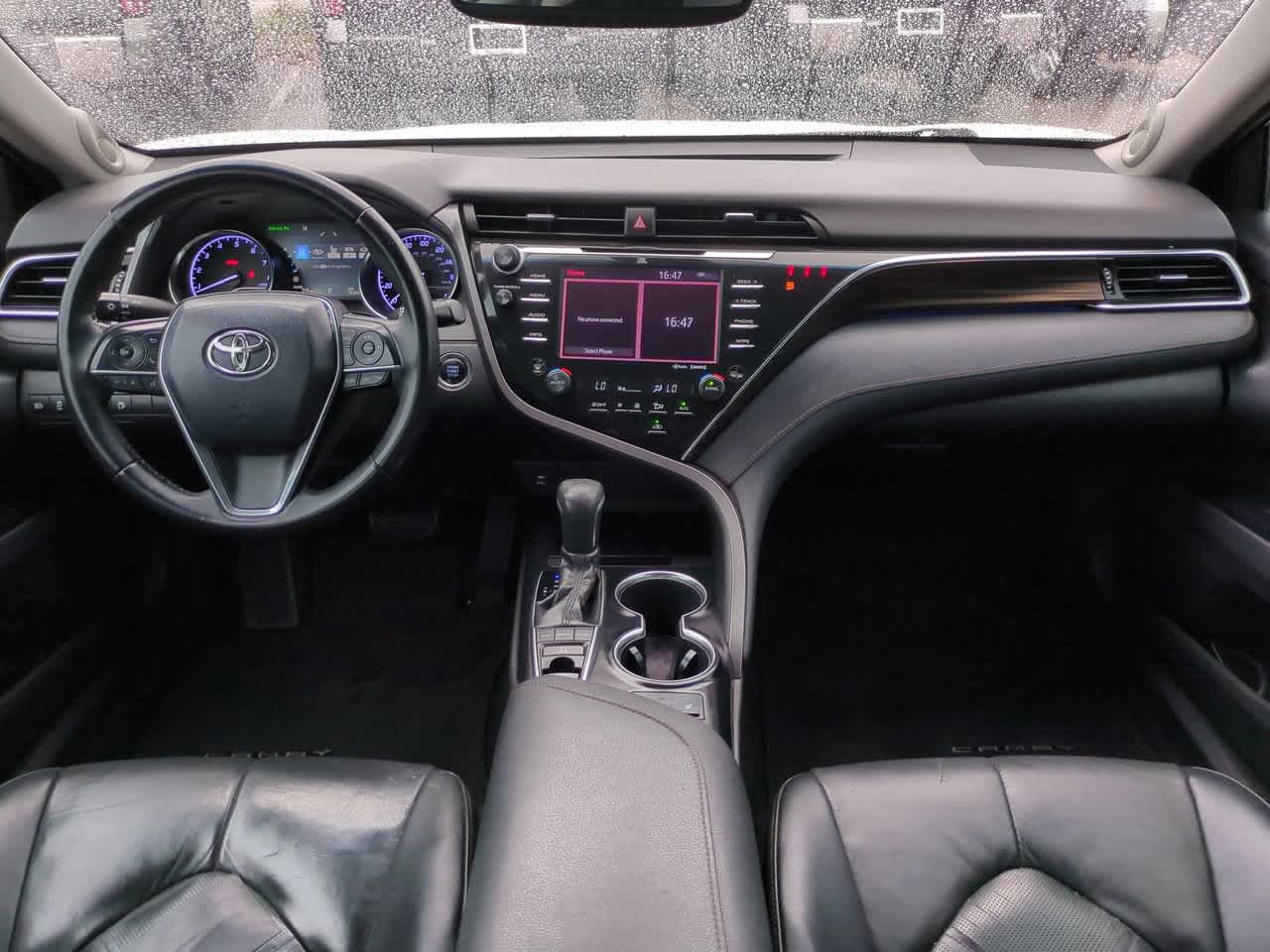 Thumbnail: 2018 Toyota Camry - 14