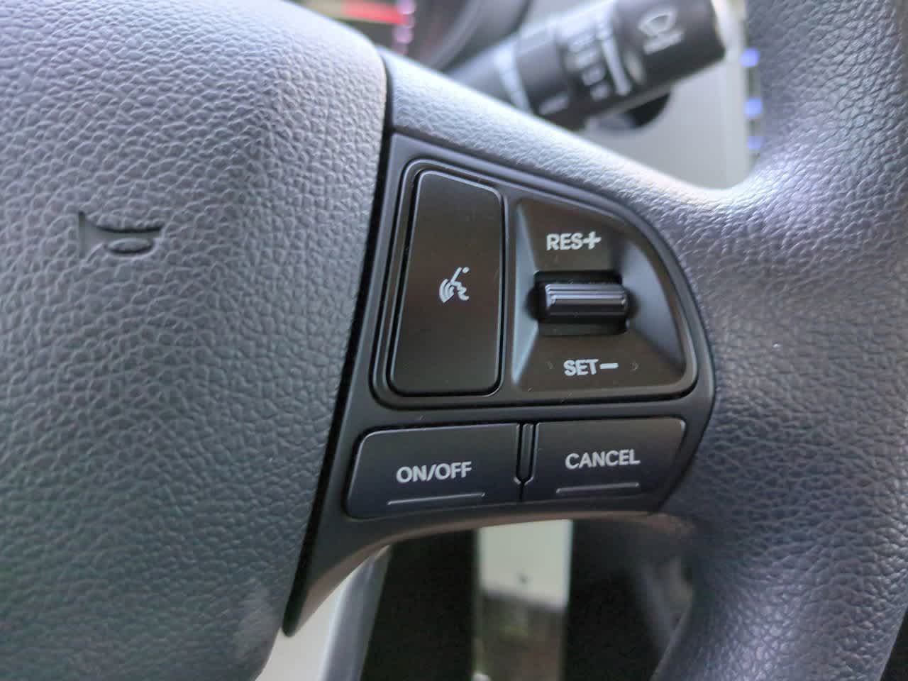 Thumbnail: 2013 Kia Rio - 21