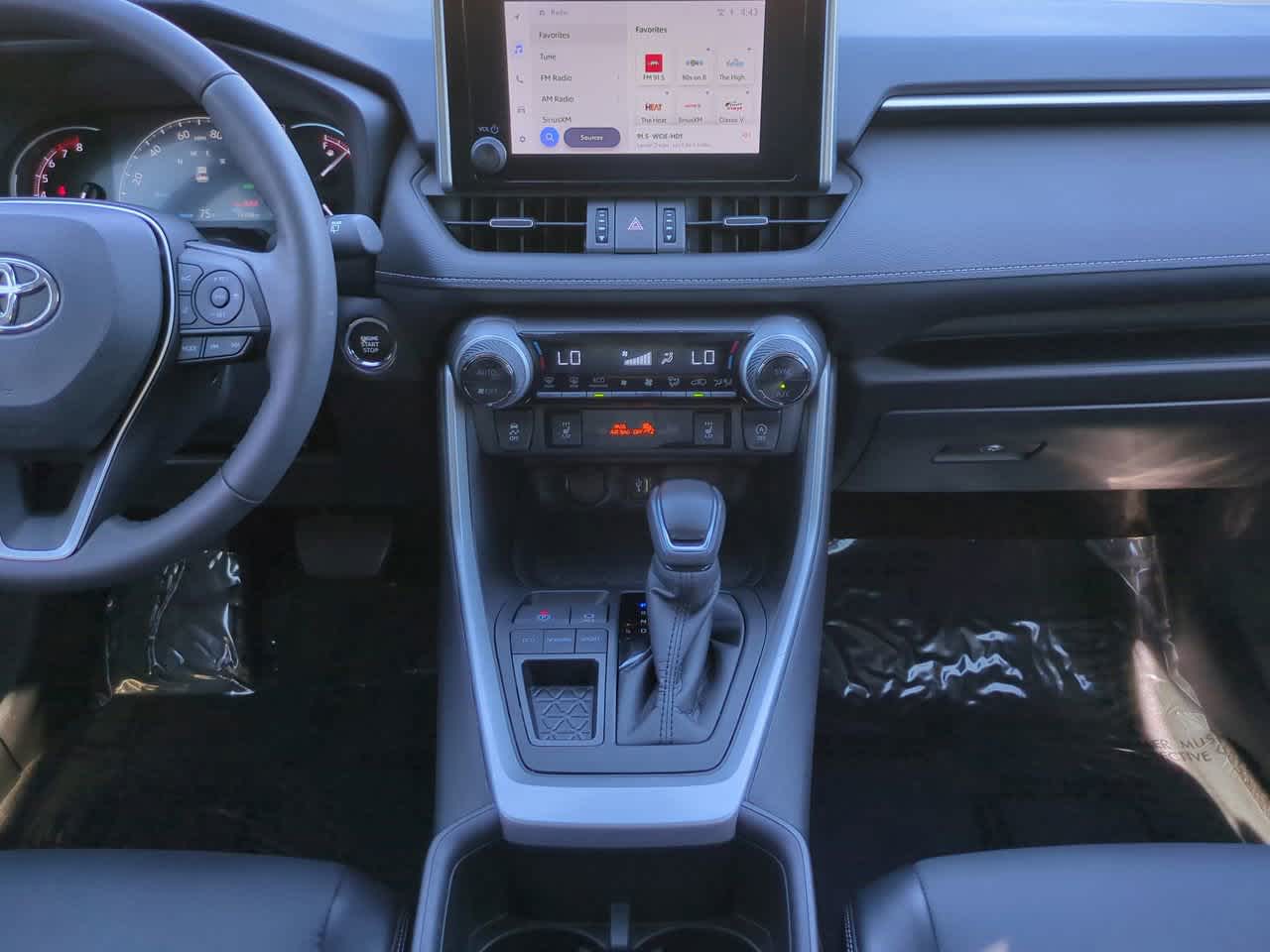 Thumbnail: 2023 Toyota RAV4 - 18