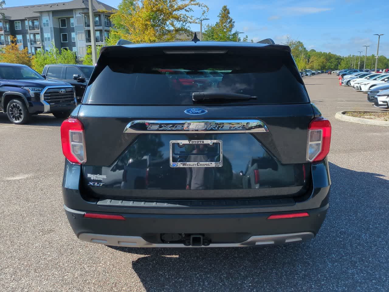 Thumbnail: 2022 Ford Explorer - 4