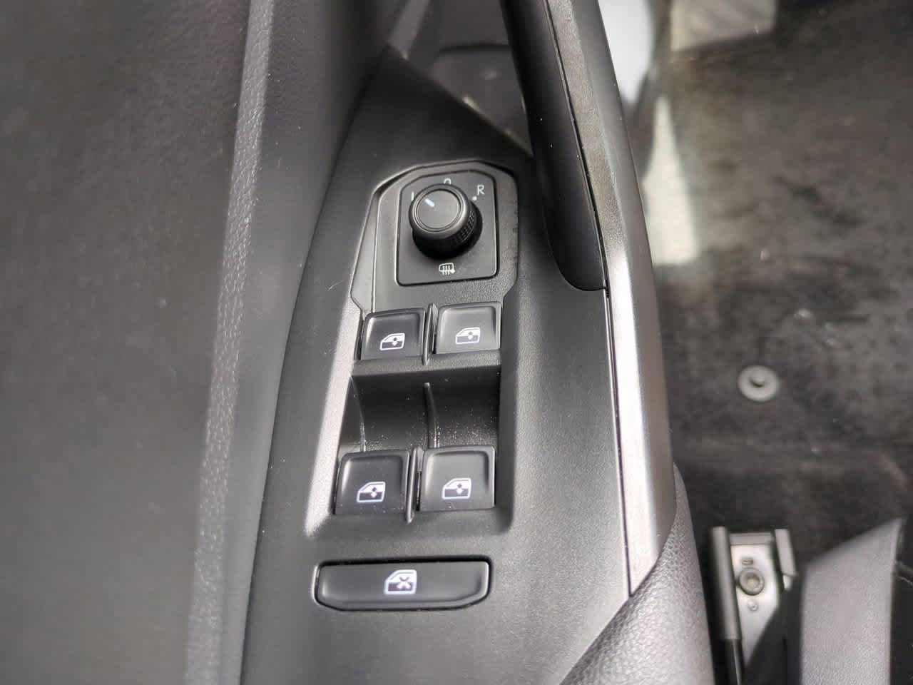 Thumbnail: 2019 Volkswagen Jetta - 23