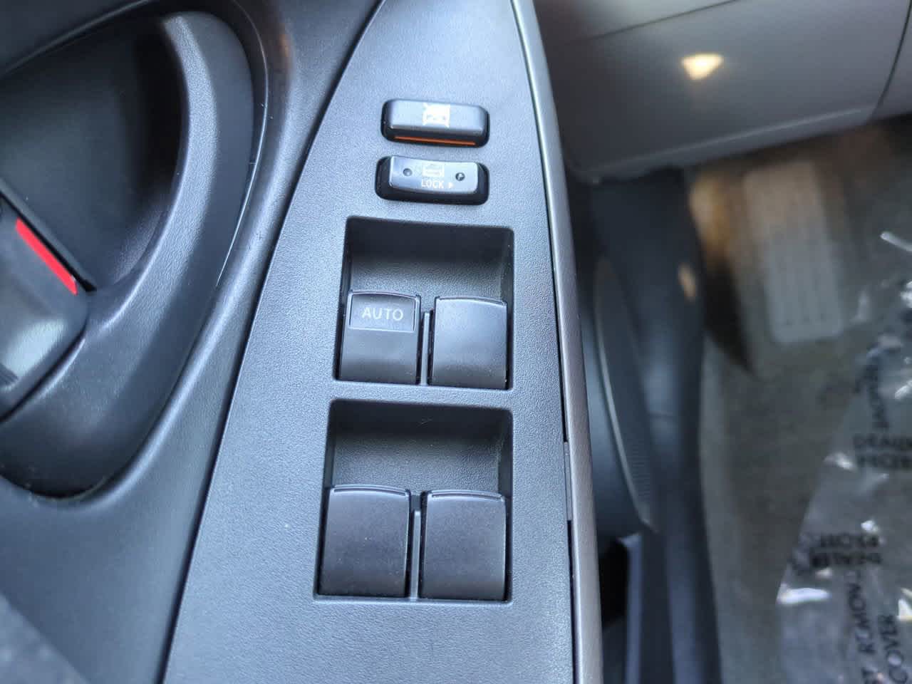 Thumbnail: 2006 Toyota RAV4 - 19