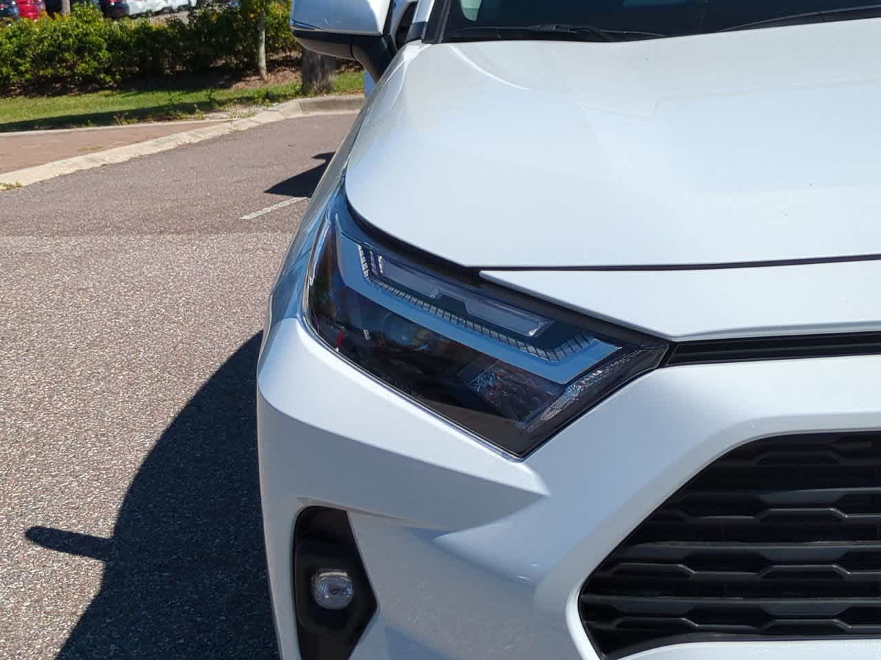 Thumbnail: 2025 Toyota RAV4 - 10