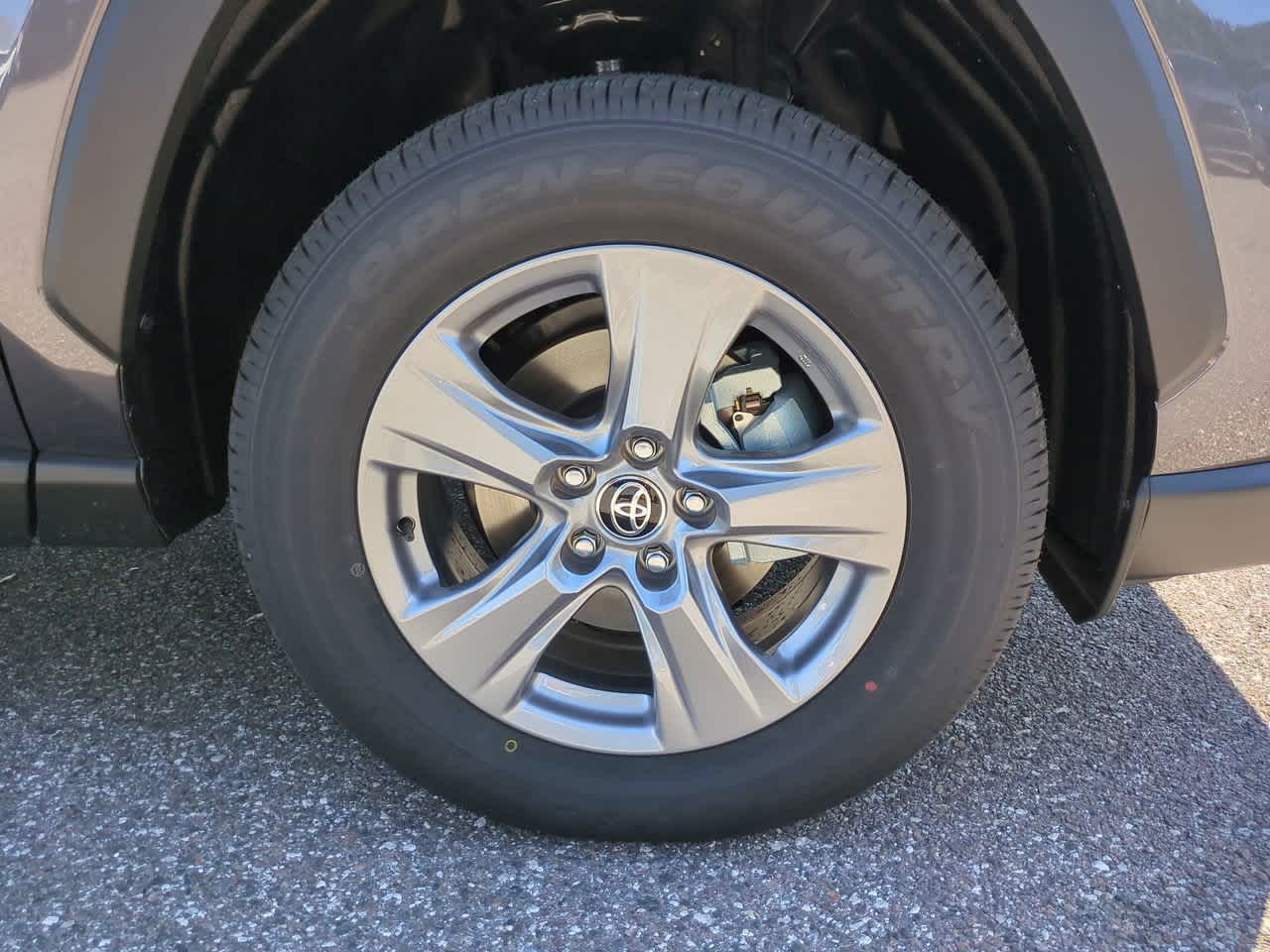 Thumbnail: 2025 Toyota RAV4 - 11