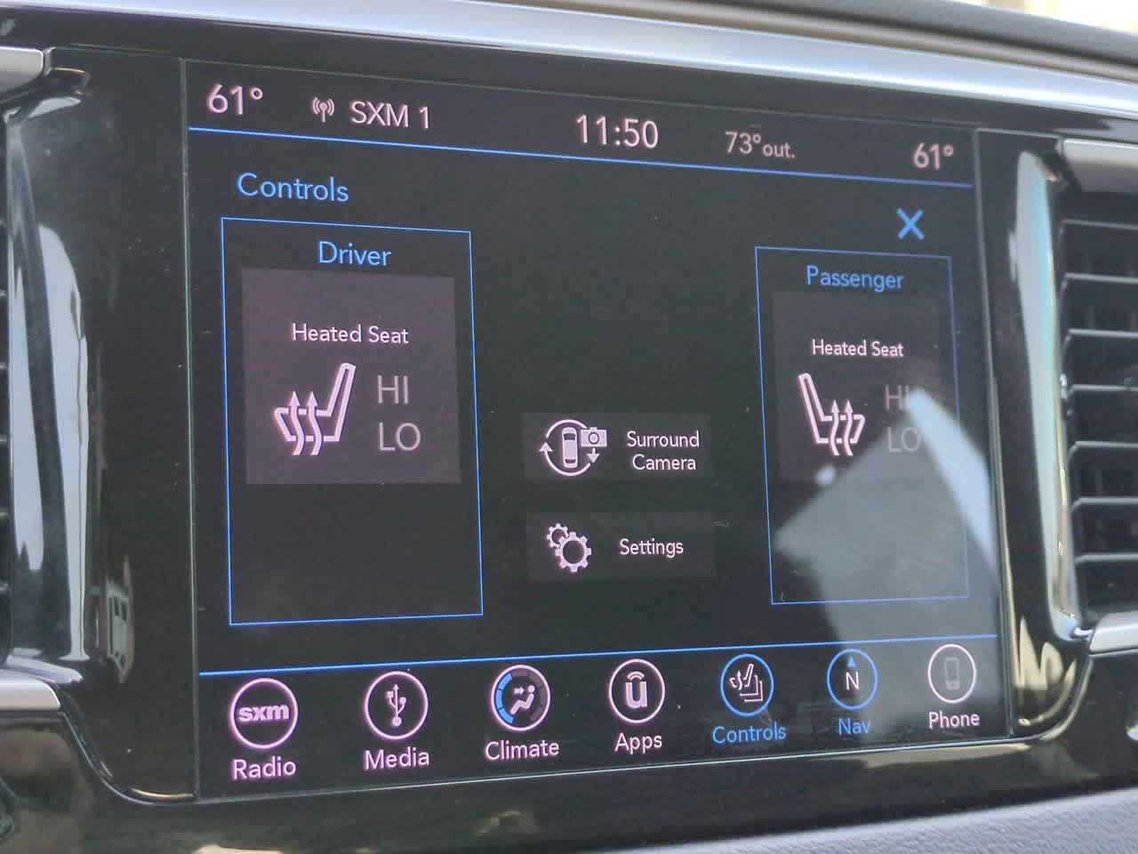 Thumbnail: 2018 Chrysler Pacifica - 23