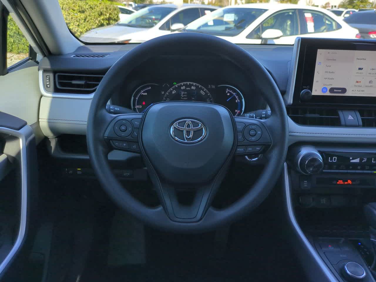 Thumbnail: 2025 Toyota RAV4 - 15