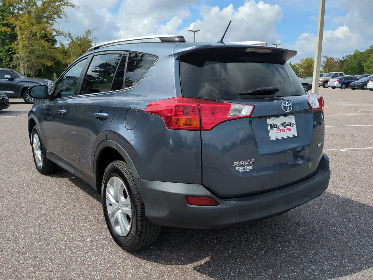 Thumbnail: 2014 Toyota RAV4 - 4