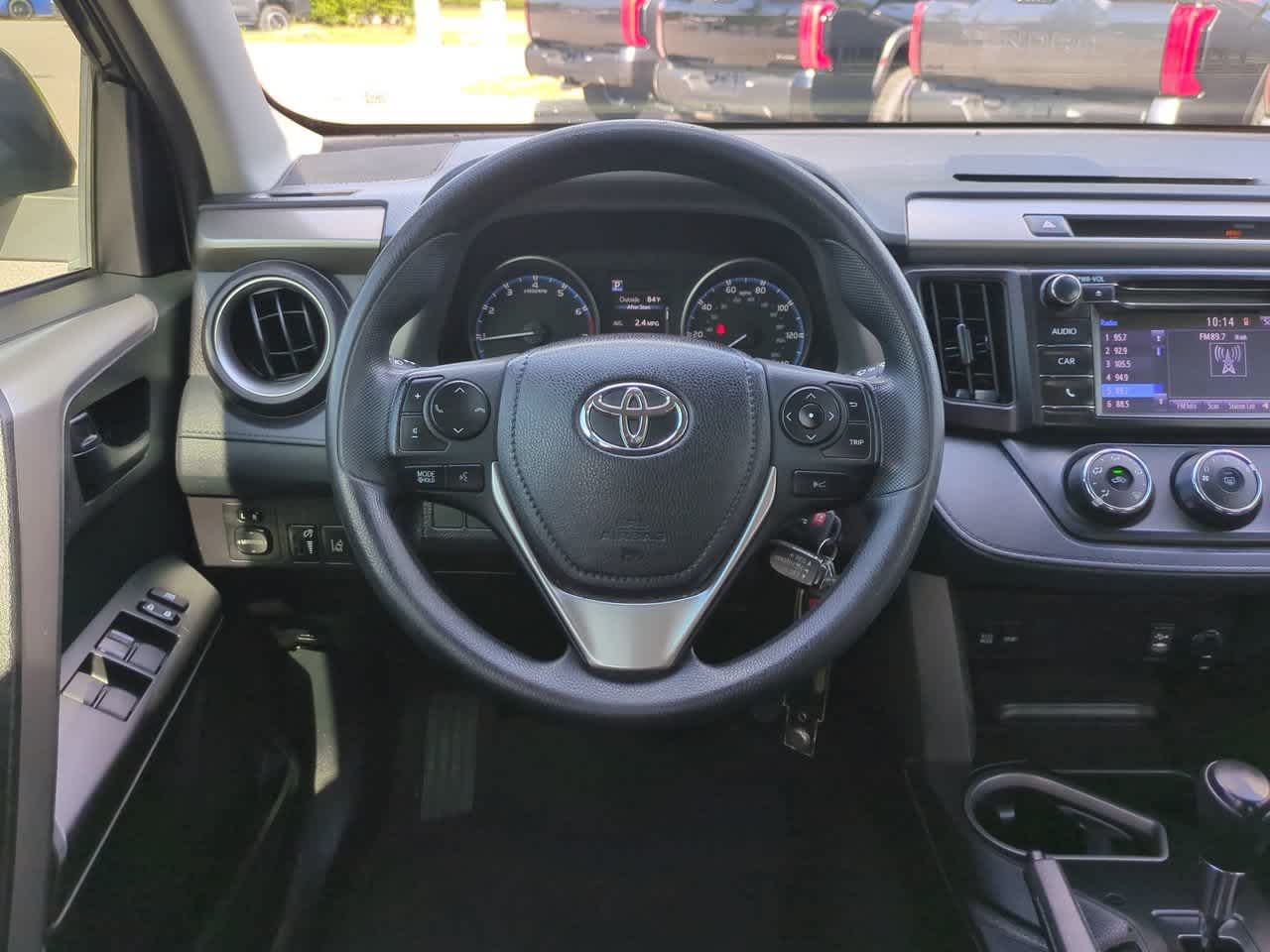 Thumbnail: 2018 Toyota RAV4 - 15