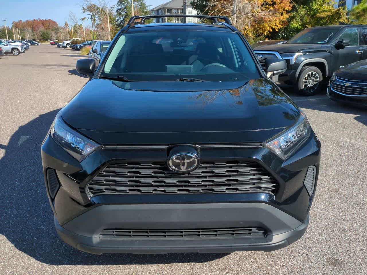 Thumbnail: 2020 Toyota RAV4 - 9