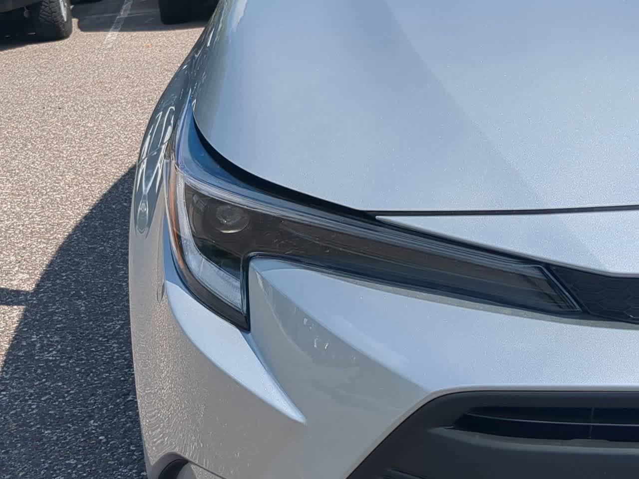 Thumbnail: 2025 Toyota Corolla - 10