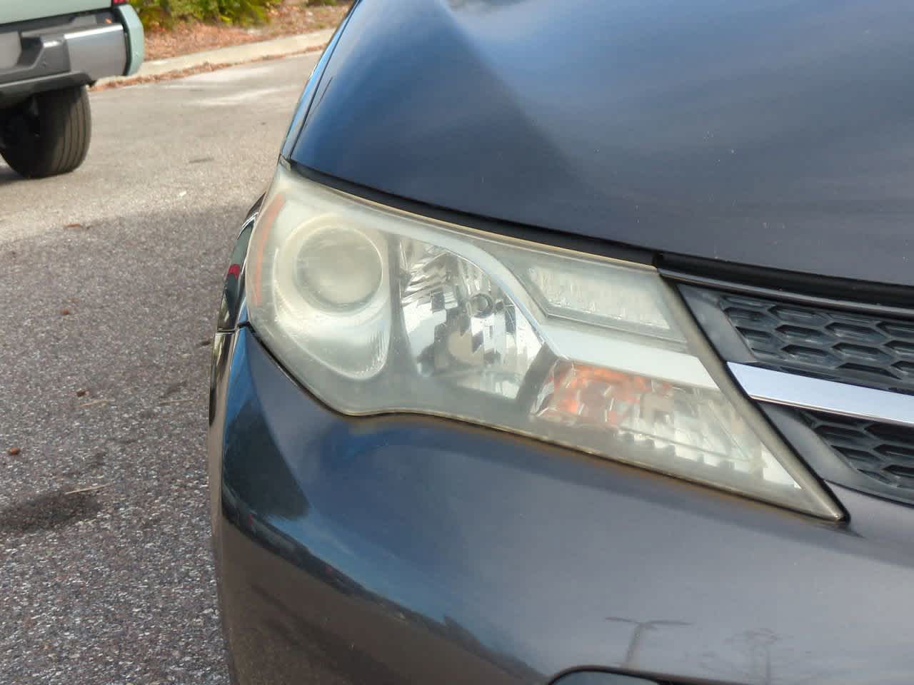 Thumbnail: 2014 Toyota RAV4 - 10